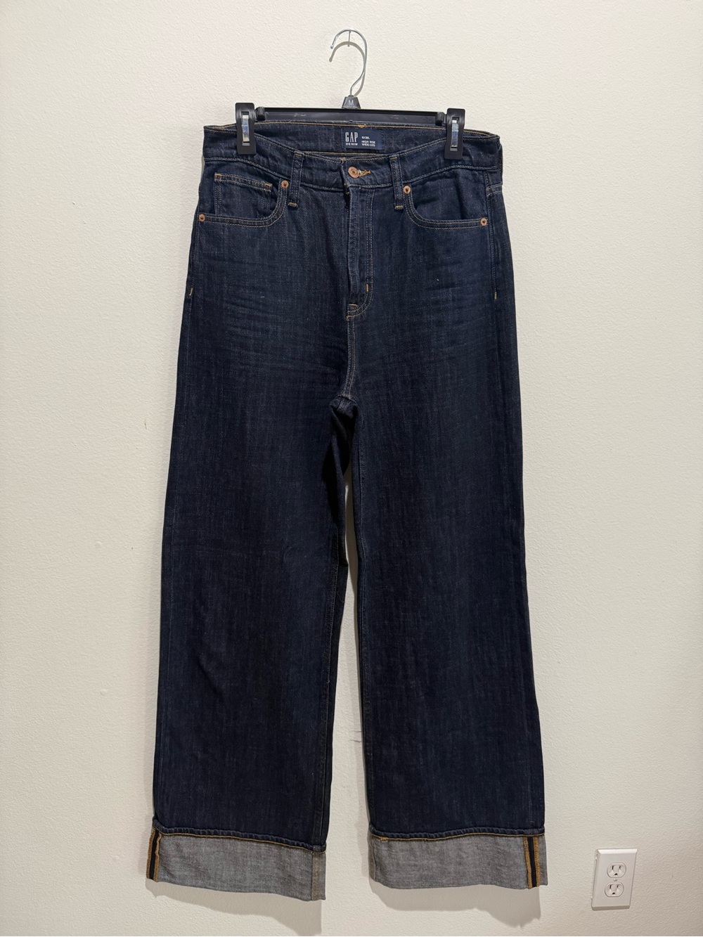 GAP Men's Dark Indigo Relaxed Straight Jeans